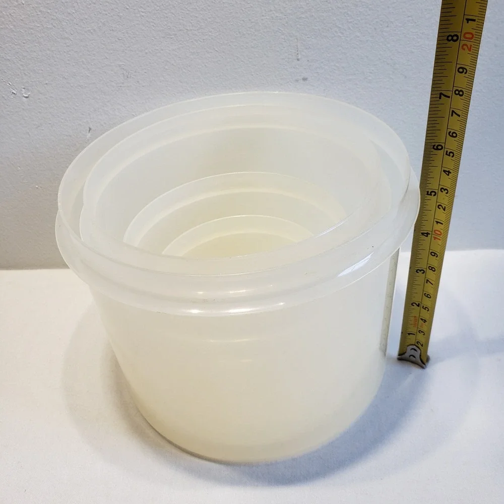 Frig-O-Seal Canister Set White Nesting Plastic‎ Food Storage Vintage 4pc Set